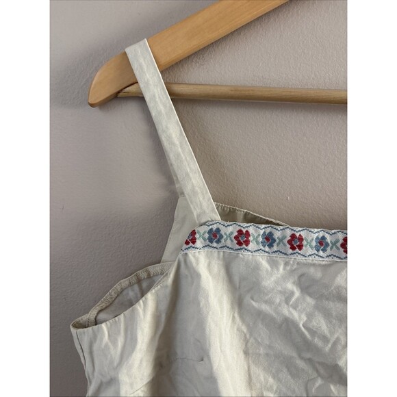 GAP Women’s Beige Floral Embroidered Tank Top Size Large Sleeveless Blouse - Picture 2 of 6
